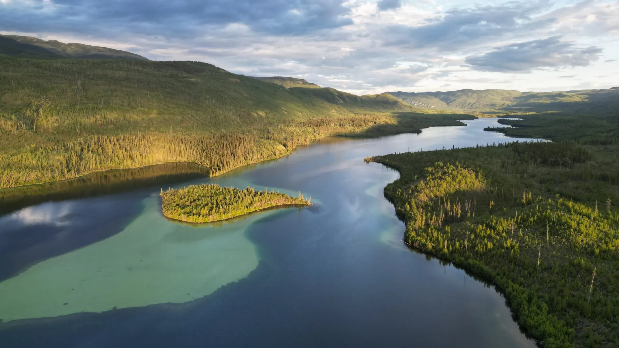 YUKON – KEN LAKE EXPERIENCE