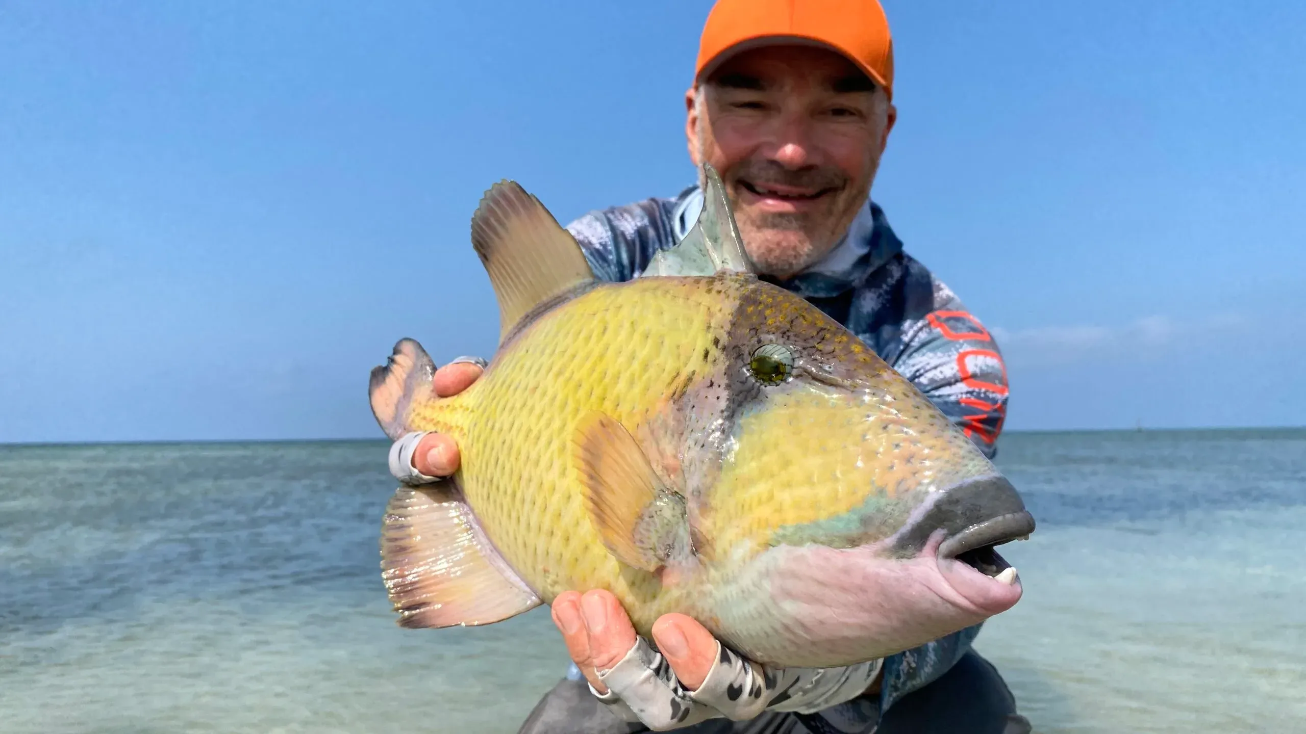 flyfishing for triggers – Red Sea